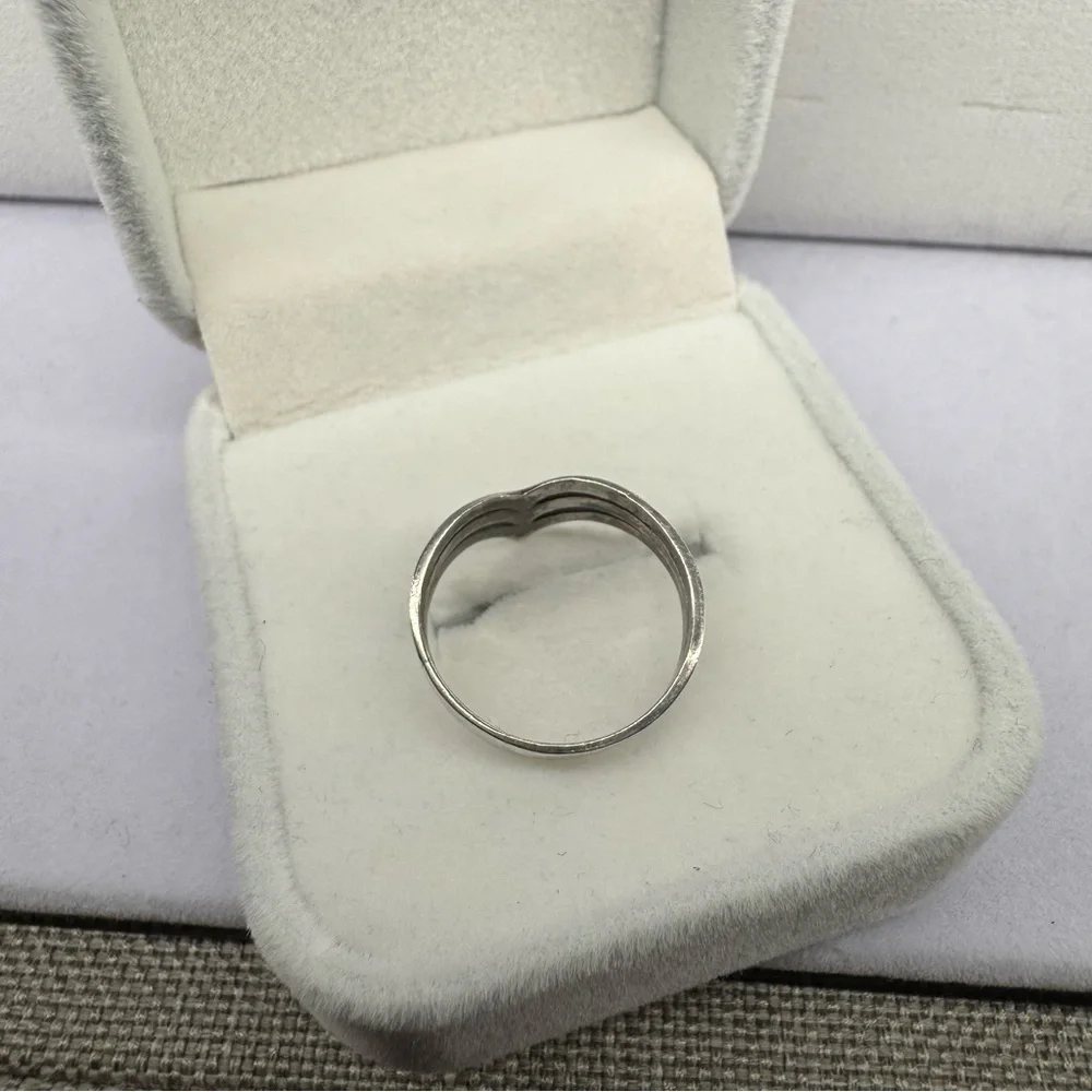 Triple Chevron 925 Sterling Silver Ring Band Size 5.25
